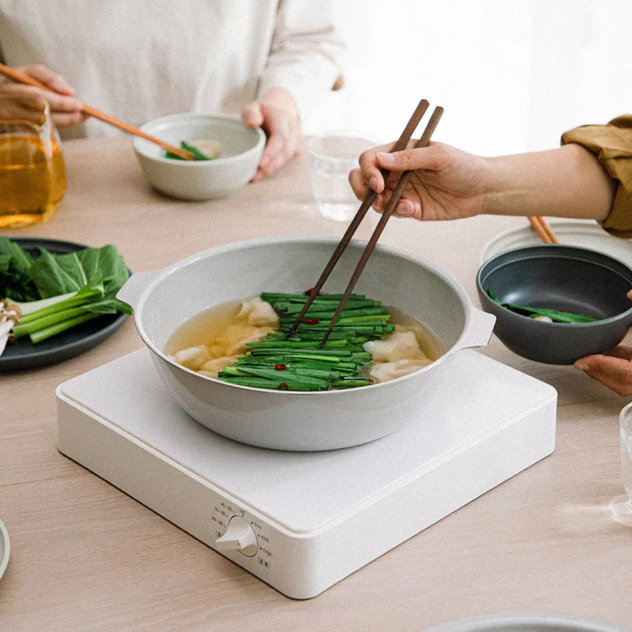 Kakomi Enamel Pot 1L