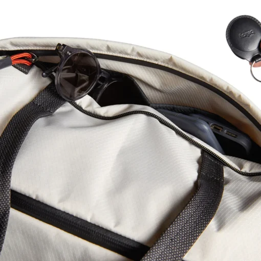 Lite Duffel