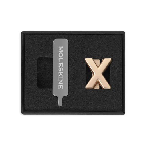 Notebook Pin Gold