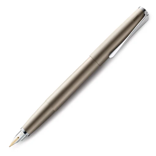 Studio Fountain Pen