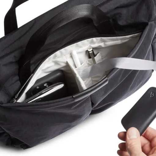 Tokyo Messenger Bag 14L
